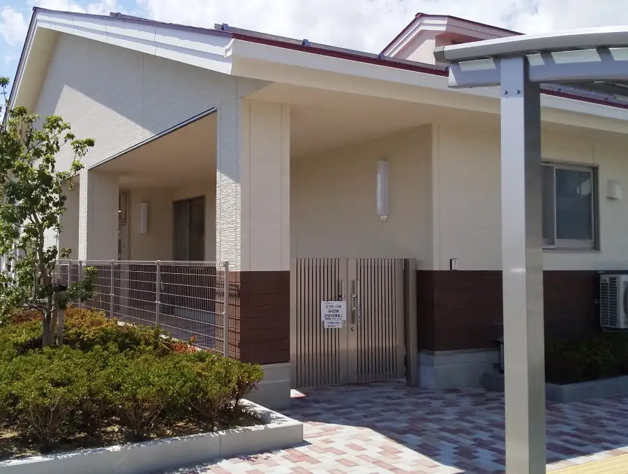 画像:平野さつきこども園 外観